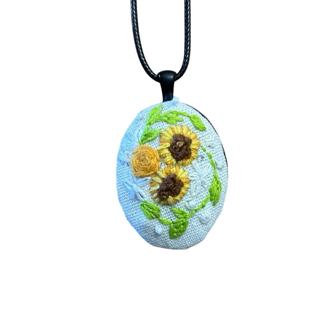 Handmade Floral Embroidery Pendant ~ Sunflowers & Rose